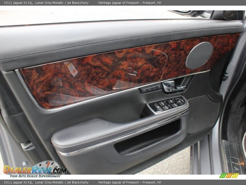 Door Panel of 2011 Jaguar XJ XJL Photo #18
