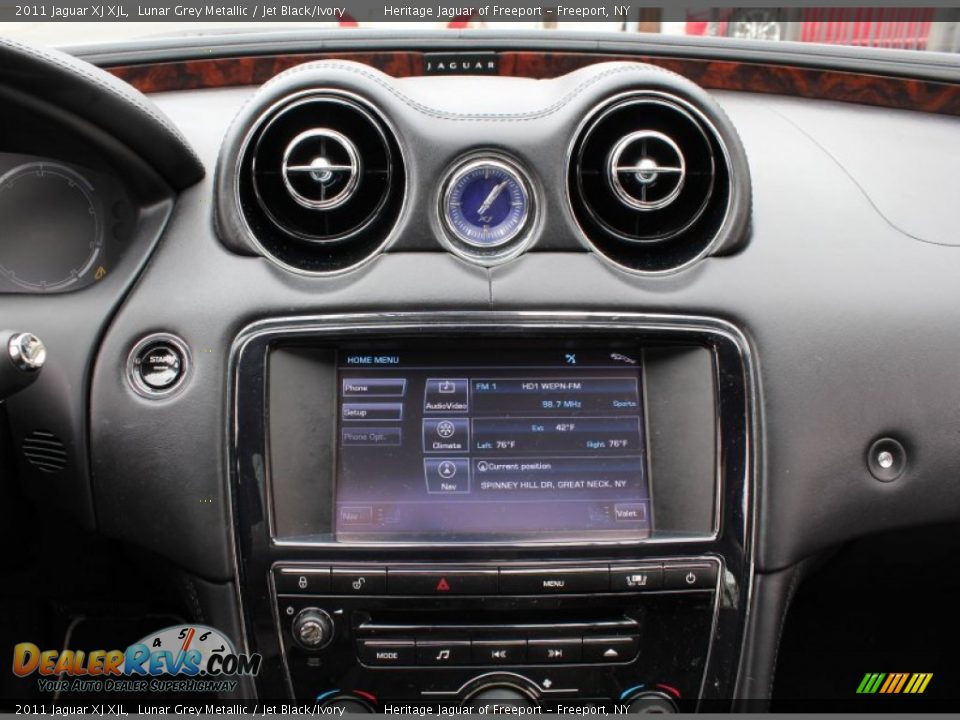 Controls of 2011 Jaguar XJ XJL Photo #21