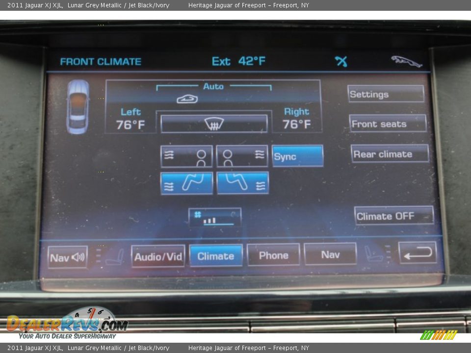 Controls of 2011 Jaguar XJ XJL Photo #25