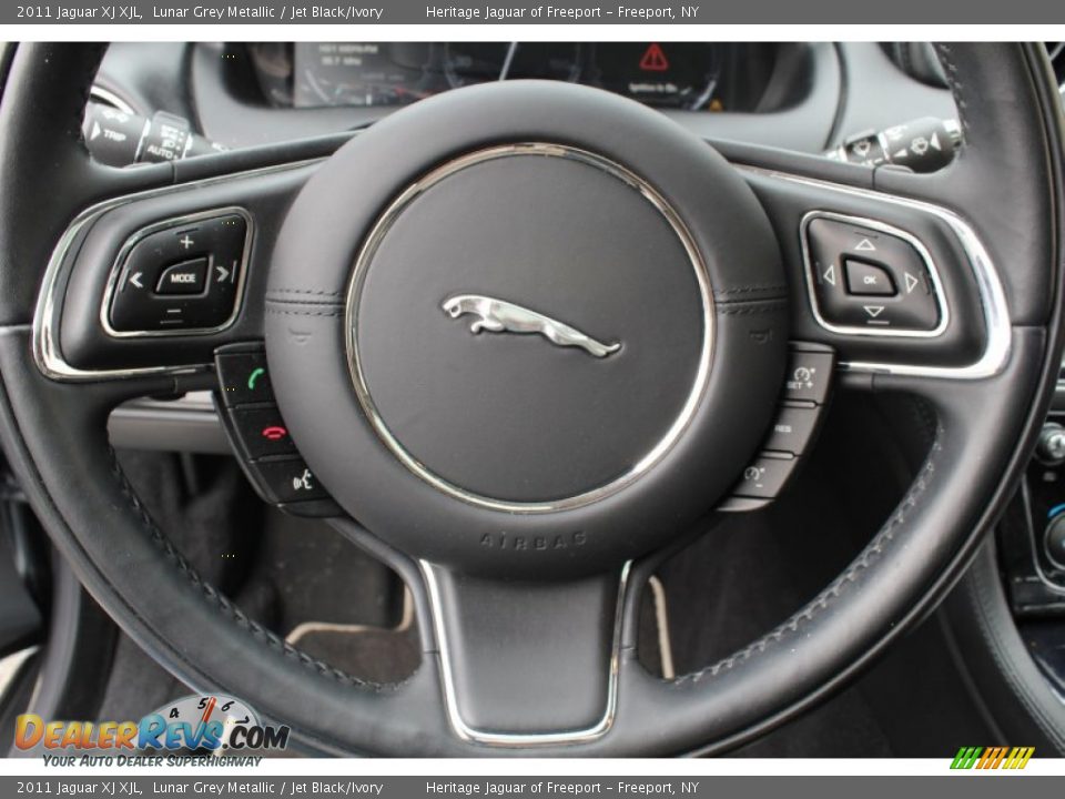 2011 Jaguar XJ XJL Steering Wheel Photo #28