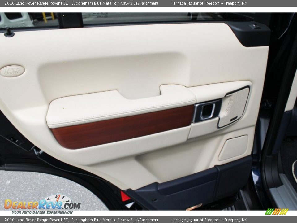 Door Panel of 2010 Land Rover Range Rover HSE Photo #16