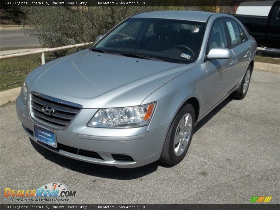 2010 Hyundai Sonata GLS Radiant Silver / Gray Photo #2