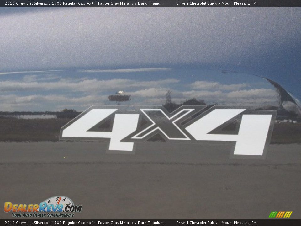 2010 Chevrolet Silverado 1500 Regular Cab 4x4 Taupe Gray Metallic / Dark Titanium Photo #3