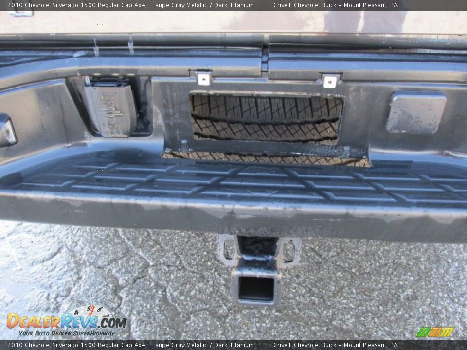 2010 Chevrolet Silverado 1500 Regular Cab 4x4 Taupe Gray Metallic / Dark Titanium Photo #7