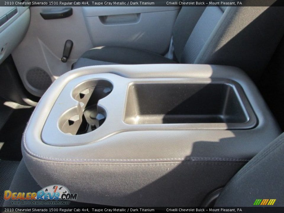 2010 Chevrolet Silverado 1500 Regular Cab 4x4 Taupe Gray Metallic / Dark Titanium Photo #18