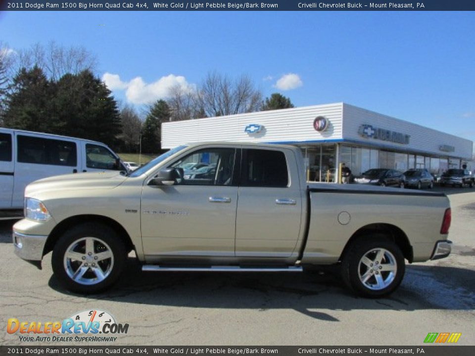 2011 Dodge Ram 1500 Big Horn Quad Cab 4x4 White Gold / Light Pebble Beige/Bark Brown Photo #2