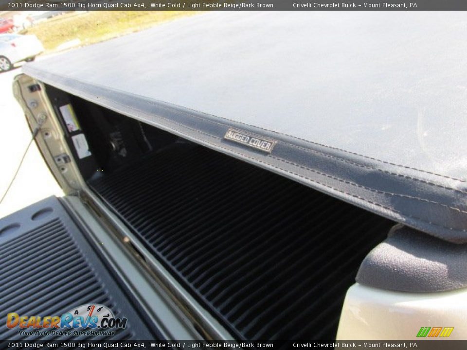 2011 Dodge Ram 1500 Big Horn Quad Cab 4x4 White Gold / Light Pebble Beige/Bark Brown Photo #8