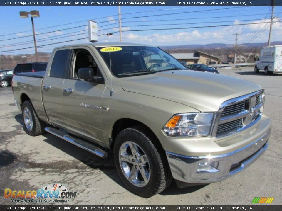 2011 Dodge Ram 1500 Big Horn Quad Cab 4x4 White Gold / Light Pebble Beige/Bark Brown Photo #11