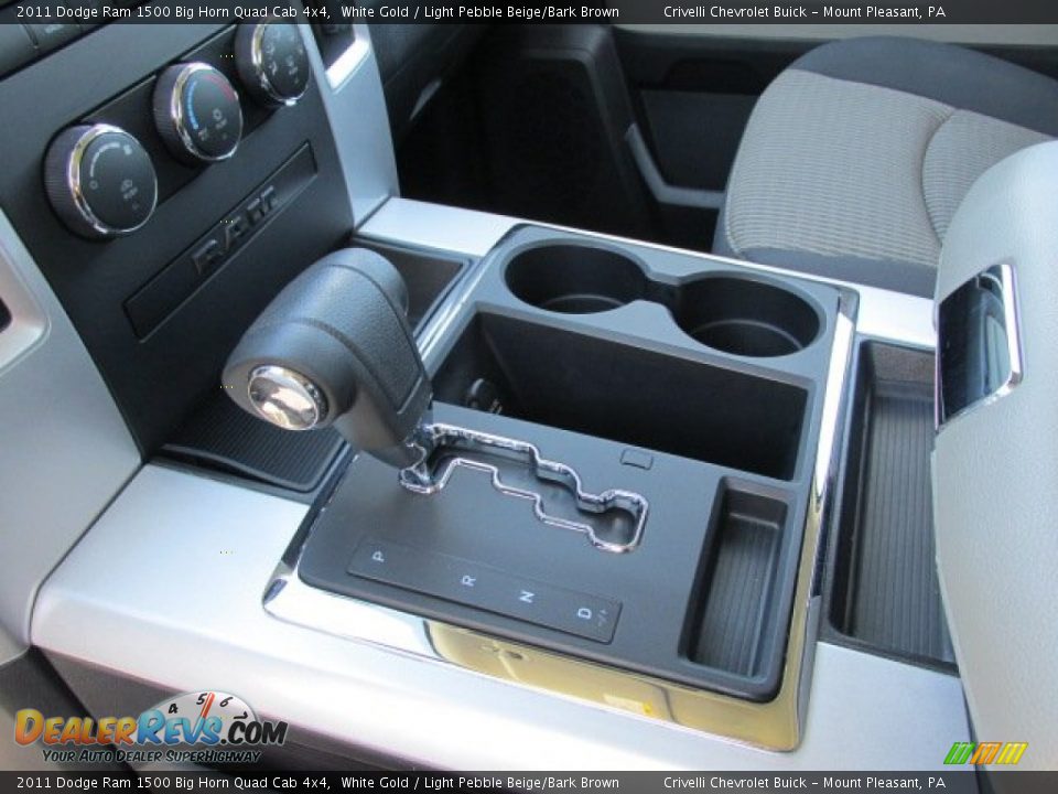 2011 Dodge Ram 1500 Big Horn Quad Cab 4x4 White Gold / Light Pebble Beige/Bark Brown Photo #23