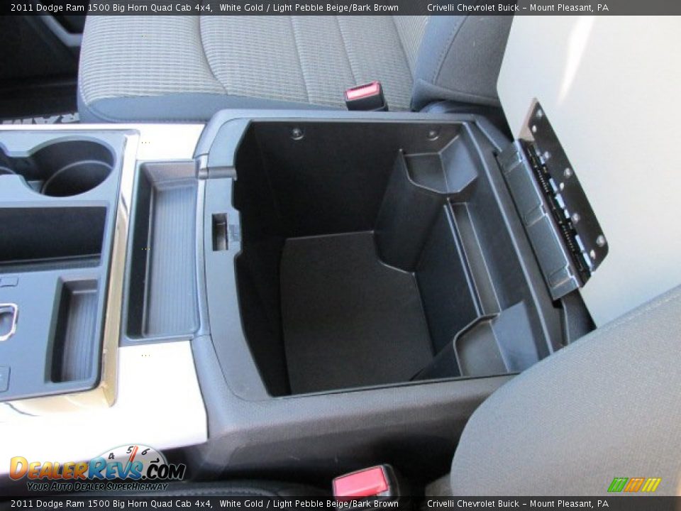 2011 Dodge Ram 1500 Big Horn Quad Cab 4x4 White Gold / Light Pebble Beige/Bark Brown Photo #25