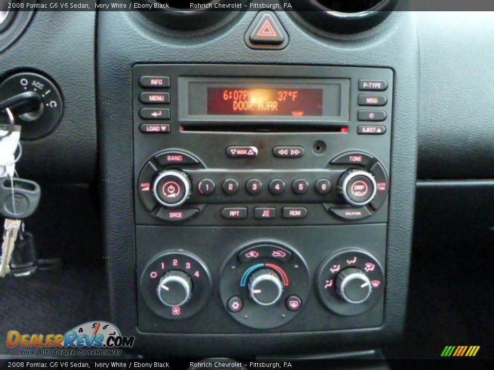2008 Pontiac G6 V6 Sedan Ivory White / Ebony Black Photo #19