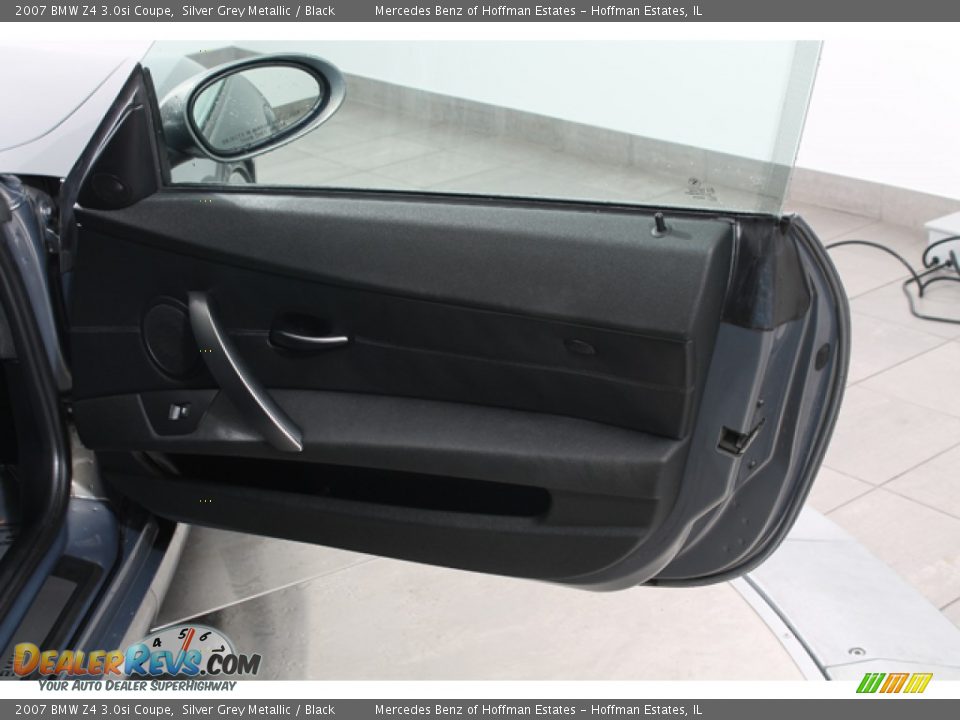 Door Panel of 2007 BMW Z4 3.0si Coupe Photo #13