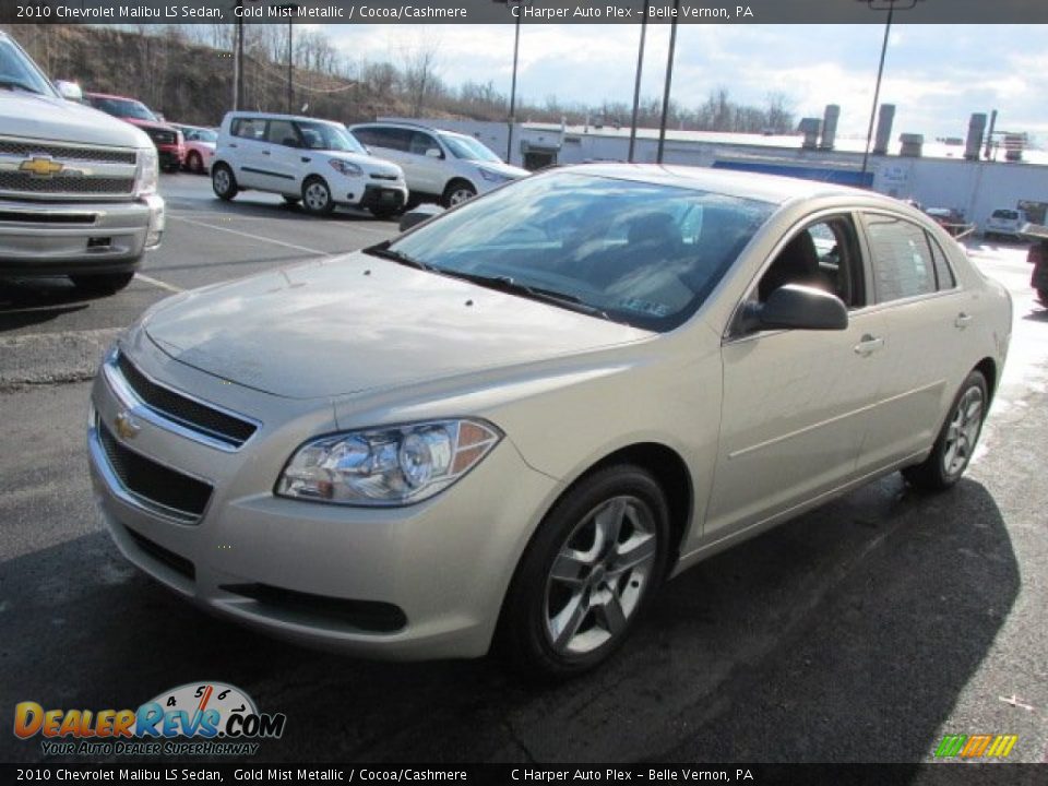 2010 Chevrolet Malibu LS Sedan Gold Mist Metallic / Cocoa/Cashmere Photo #5