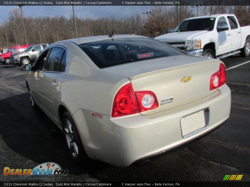 2010 Chevrolet Malibu LS Sedan Gold Mist Metallic / Cocoa/Cashmere Photo #6