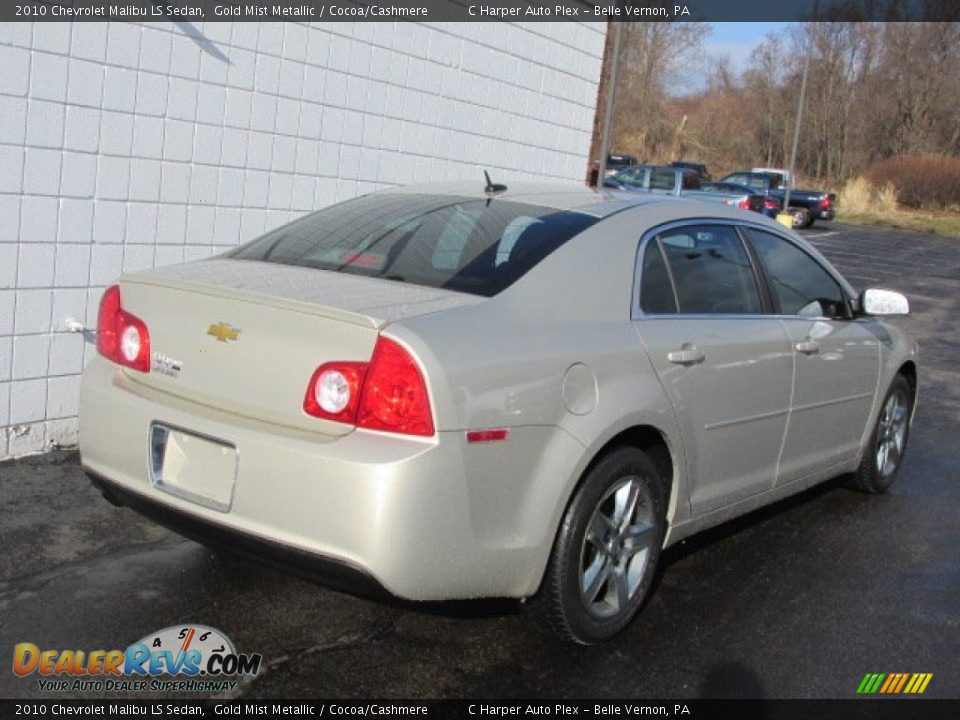 2010 Chevrolet Malibu LS Sedan Gold Mist Metallic / Cocoa/Cashmere Photo #8