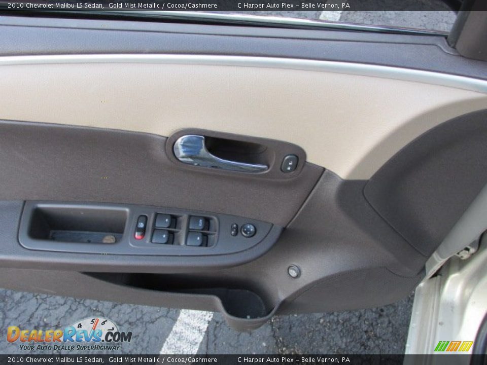2010 Chevrolet Malibu LS Sedan Gold Mist Metallic / Cocoa/Cashmere Photo #9