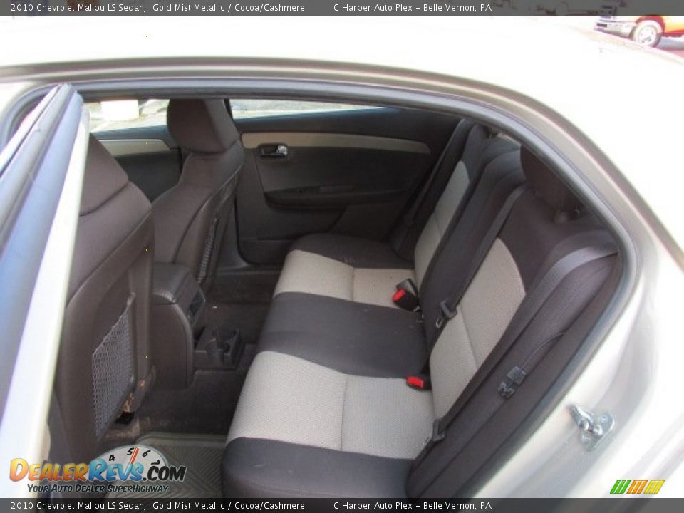 2010 Chevrolet Malibu LS Sedan Gold Mist Metallic / Cocoa/Cashmere Photo #13
