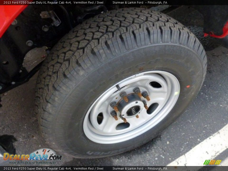 2013 Ford F250 Super Duty XL Regular Cab 4x4 Vermillion Red / Steel Photo #7