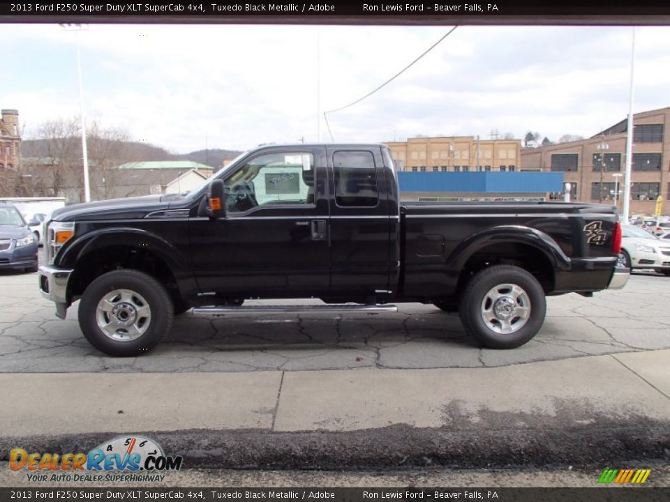 Tuxedo Black Metallic 2013 Ford F250 Super Duty XLT SuperCab 4x4 Photo #5