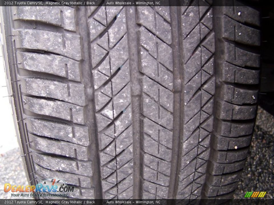 2012 Toyota Camry SE Magnetic Gray Metallic / Black Photo #10