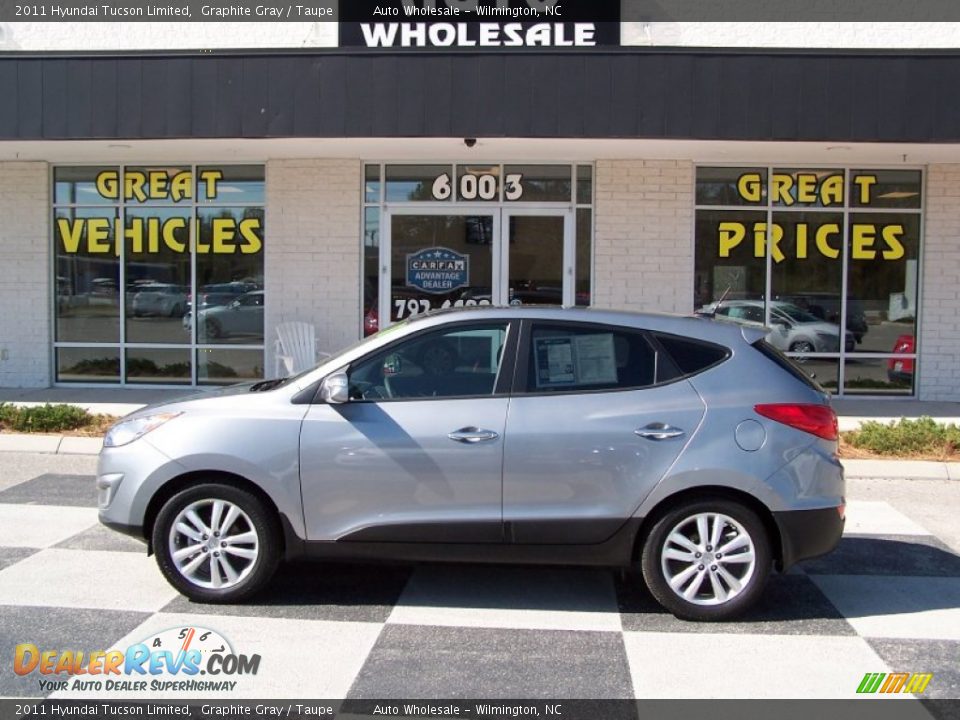 2011 Hyundai Tucson Limited Graphite Gray / Taupe Photo #1