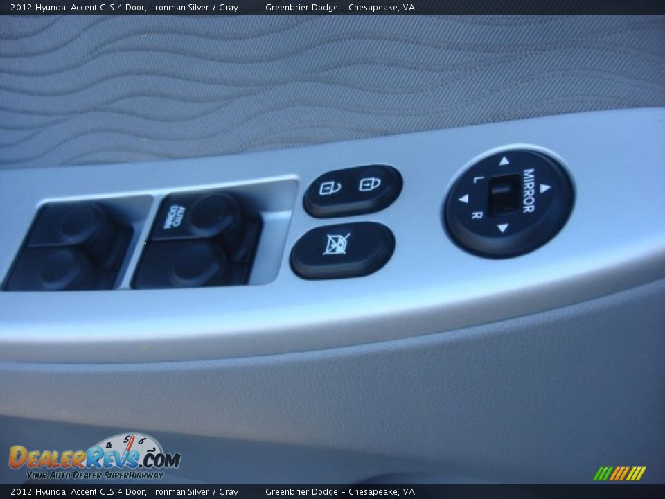 2012 Hyundai Accent GLS 4 Door Ironman Silver / Gray Photo #16