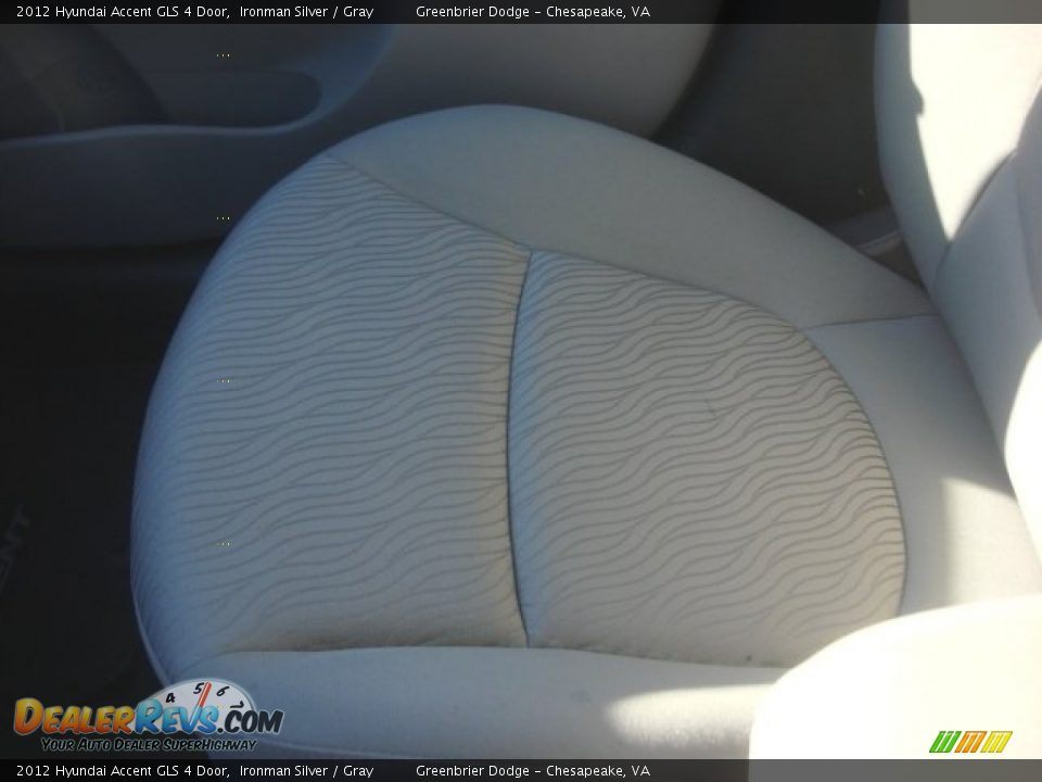 2012 Hyundai Accent GLS 4 Door Ironman Silver / Gray Photo #24
