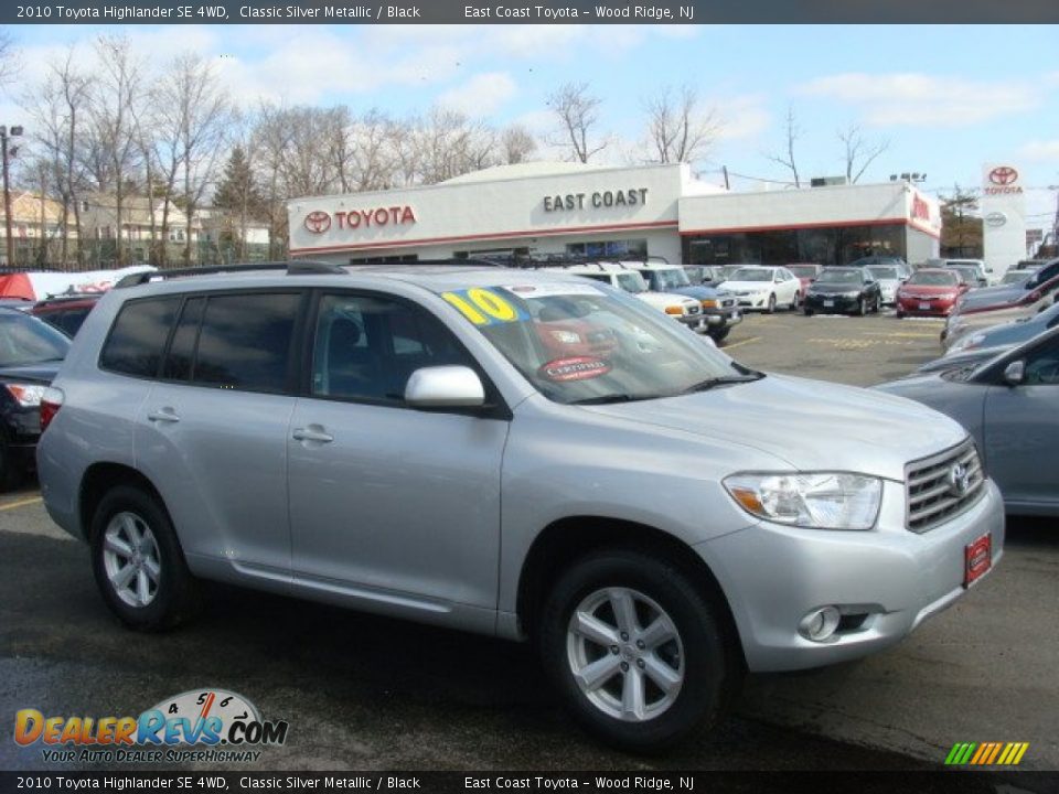 2010 Toyota Highlander SE 4WD Classic Silver Metallic / Black Photo #1