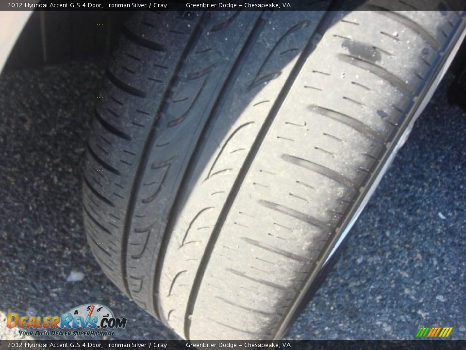 2012 Hyundai Accent GLS 4 Door Ironman Silver / Gray Photo #27