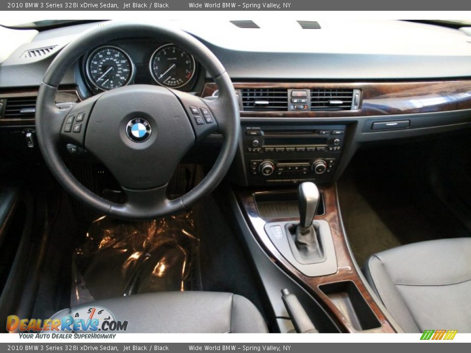 2010 BMW 3 Series 328i xDrive Sedan Jet Black / Black Photo #7