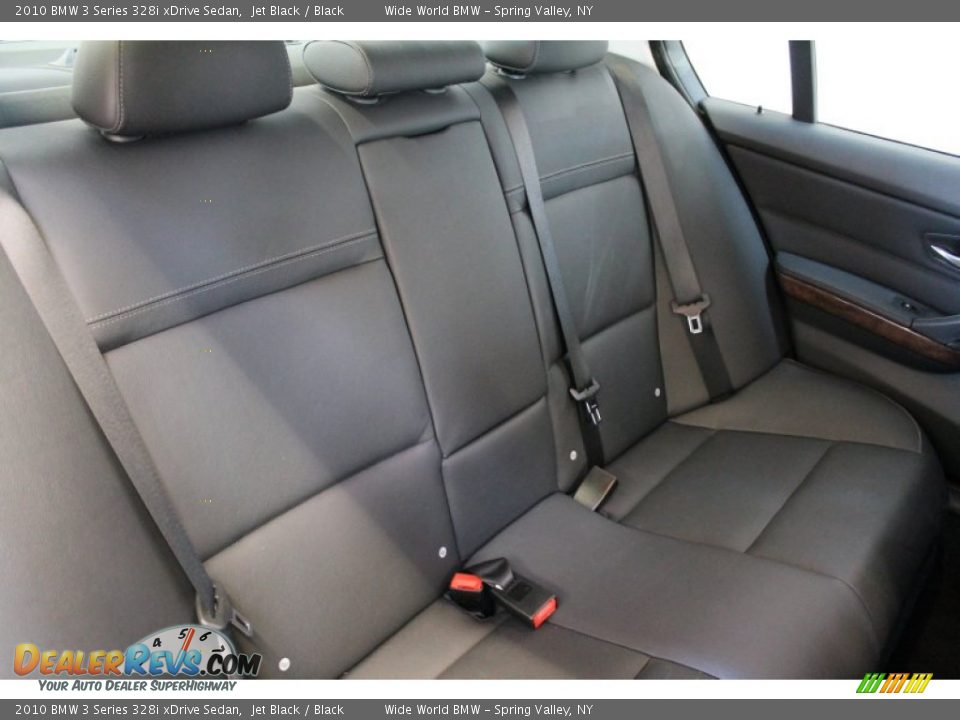 2010 BMW 3 Series 328i xDrive Sedan Jet Black / Black Photo #11