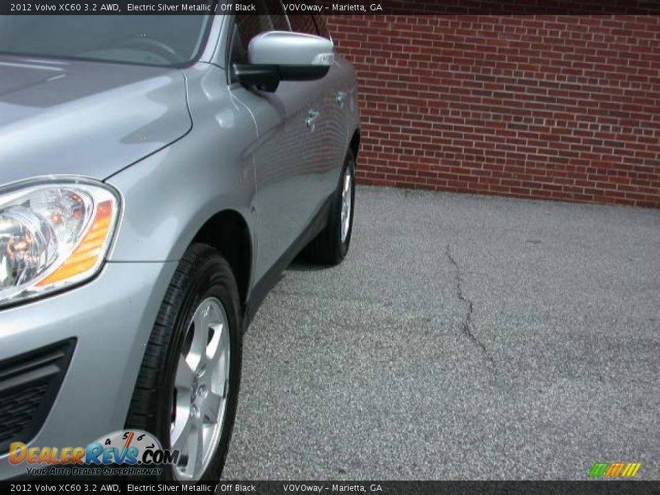 2012 Volvo XC60 3.2 AWD Electric Silver Metallic / Off Black Photo #12