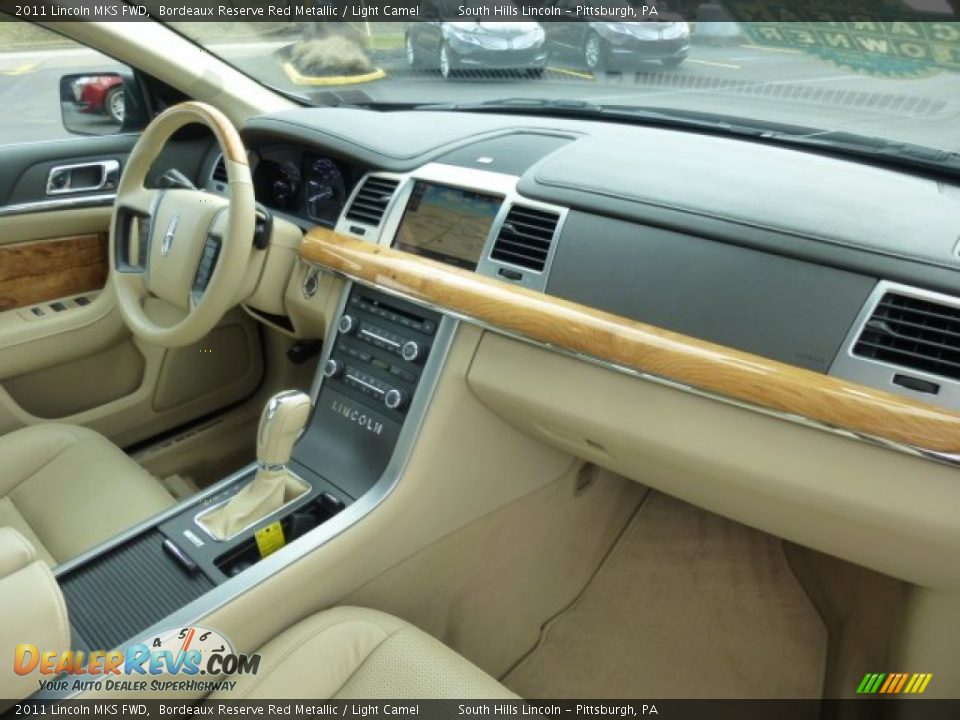 Dashboard of 2011 Lincoln MKS FWD Photo #11