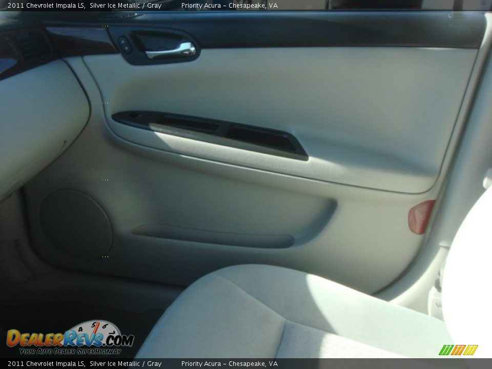 2011 Chevrolet Impala LS Silver Ice Metallic / Gray Photo #21