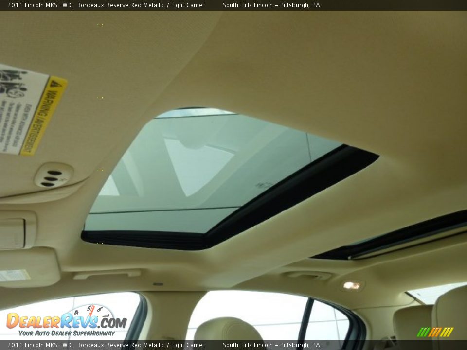 2011 Lincoln MKS FWD Bordeaux Reserve Red Metallic / Light Camel Photo #21