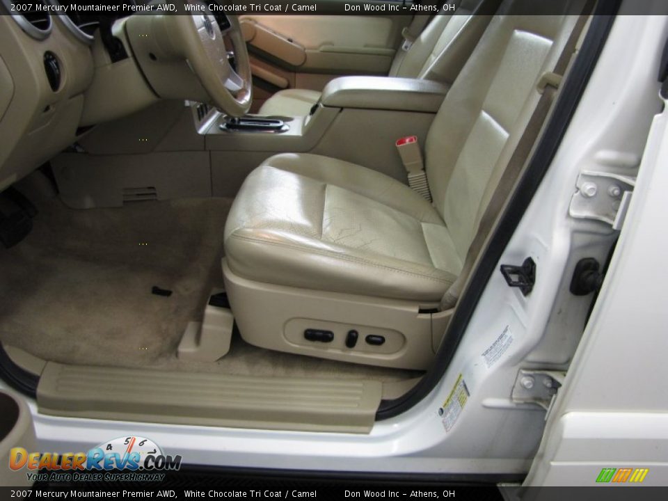 2007 Mercury Mountaineer Premier AWD White Chocolate Tri Coat / Camel Photo #9