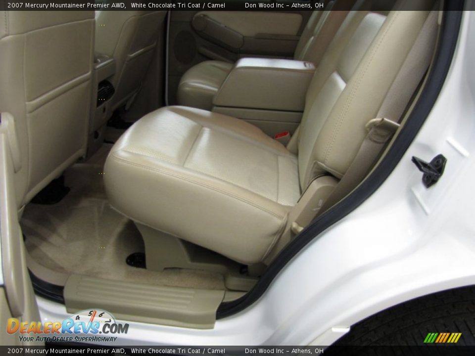 2007 Mercury Mountaineer Premier AWD White Chocolate Tri Coat / Camel Photo #10