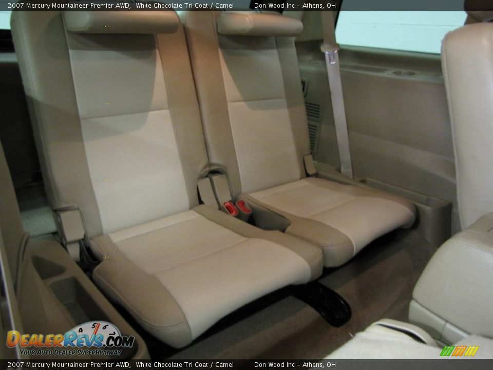 2007 Mercury Mountaineer Premier AWD White Chocolate Tri Coat / Camel Photo #12