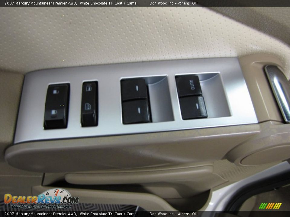 2007 Mercury Mountaineer Premier AWD White Chocolate Tri Coat / Camel Photo #16