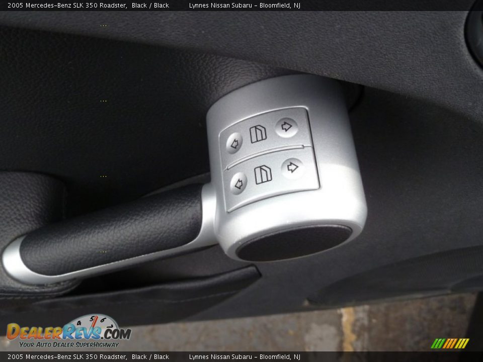 Controls of 2005 Mercedes-Benz SLK 350 Roadster Photo #15