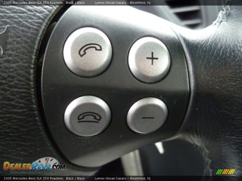 Controls of 2005 Mercedes-Benz SLK 350 Roadster Photo #17