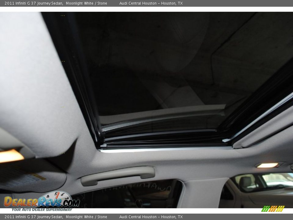 2011 Infiniti G 37 Journey Sedan Moonlight White / Stone Photo #24