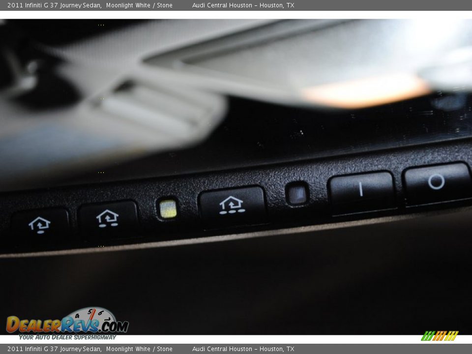 2011 Infiniti G 37 Journey Sedan Moonlight White / Stone Photo #25