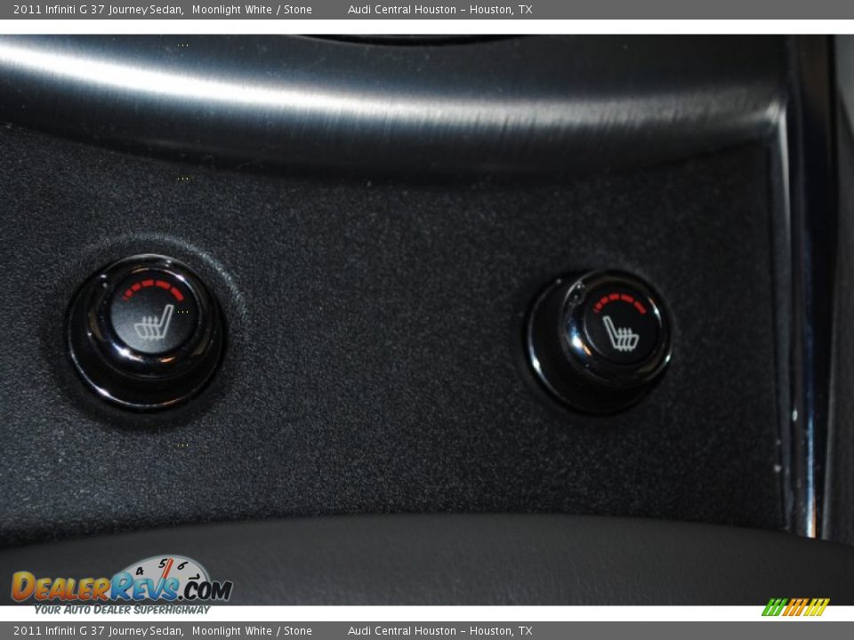 2011 Infiniti G 37 Journey Sedan Moonlight White / Stone Photo #31