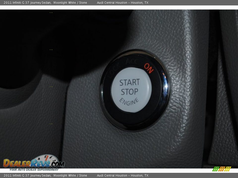 2011 Infiniti G 37 Journey Sedan Moonlight White / Stone Photo #34