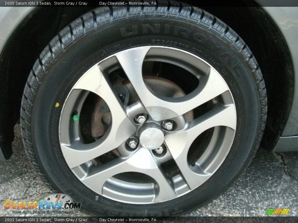 2005 Saturn ION 3 Sedan Wheel Photo #1