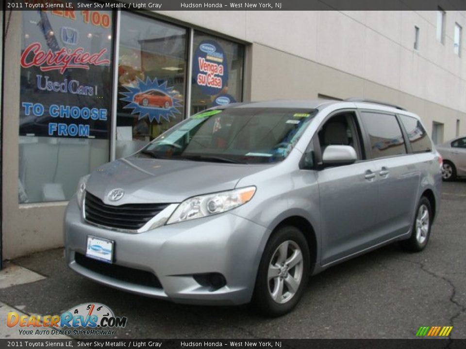2011 Toyota Sienna LE Silver Sky Metallic / Light Gray Photo #1