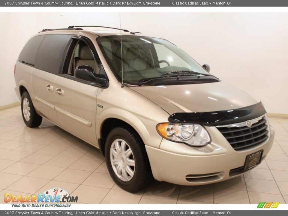 2007 Chrysler Town & Country Touring Linen Gold Metallic / Dark Khaki/Light Graystone Photo #1