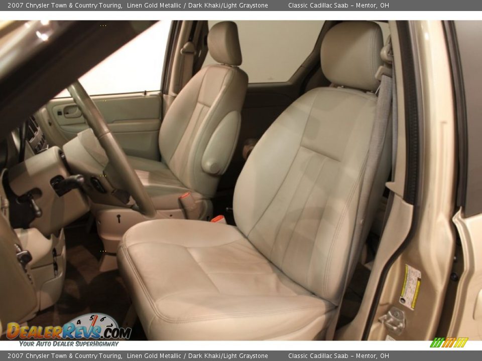 2007 Chrysler Town & Country Touring Linen Gold Metallic / Dark Khaki/Light Graystone Photo #5