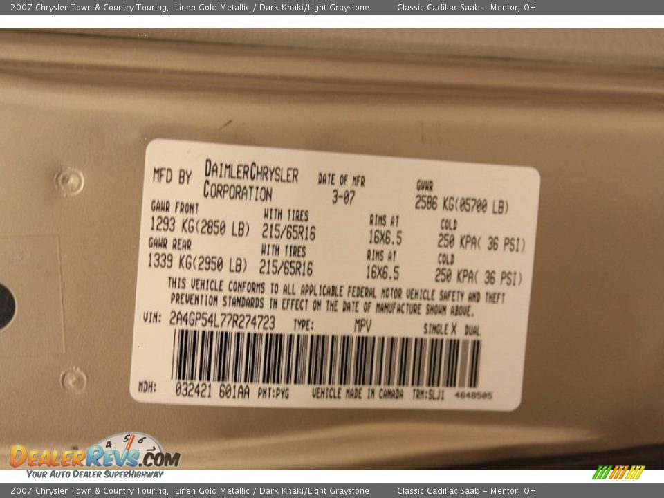 2007 Chrysler Town & Country Touring Linen Gold Metallic / Dark Khaki/Light Graystone Photo #21